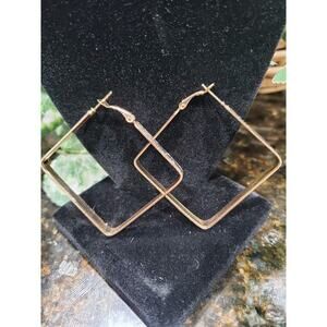 Women's Solid Black and Gold Square Hanging Hoop Stylish Earings Set